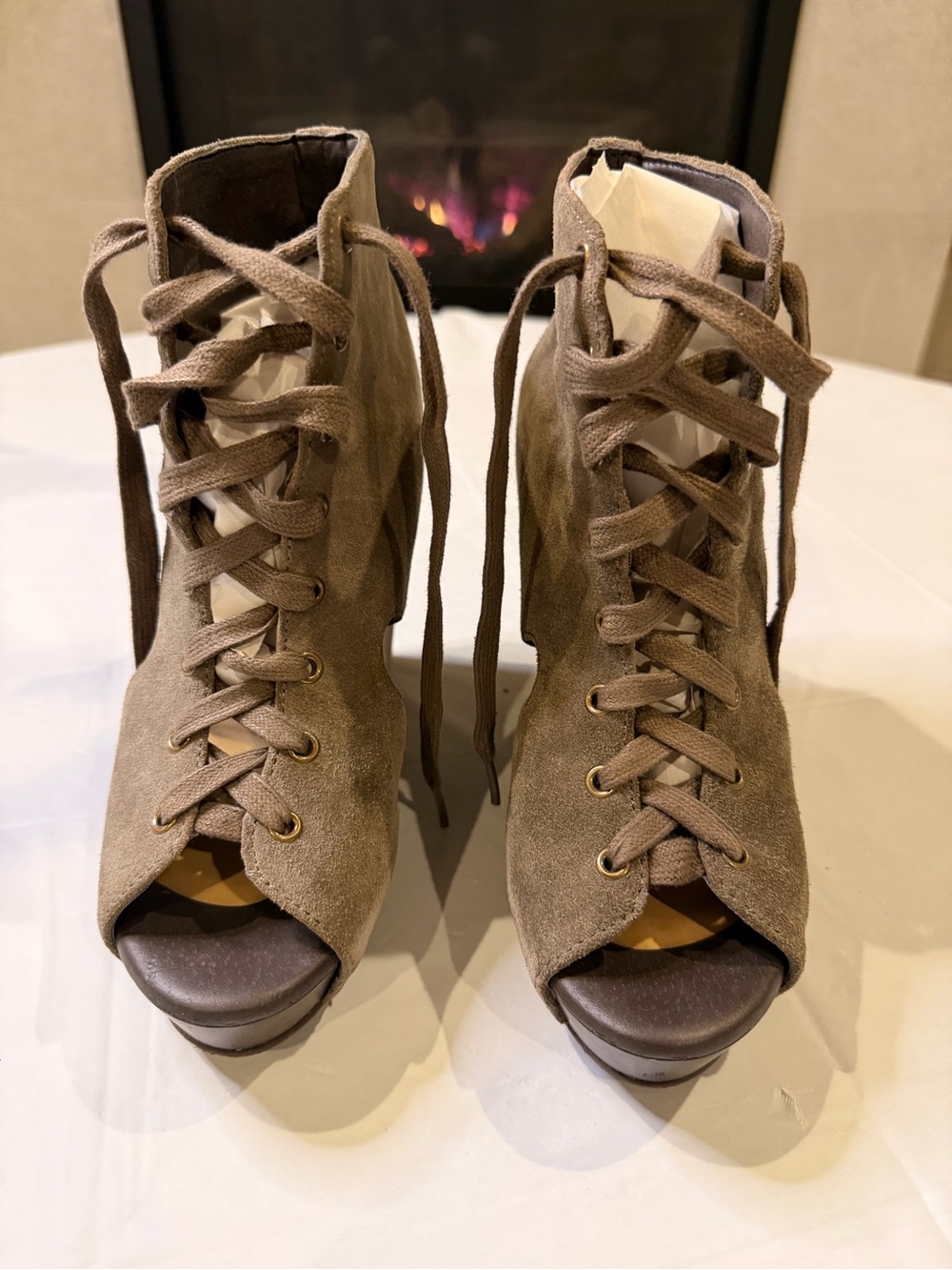 Lucky Brand Blue Jeans America Suede Lace-Up Wedge Booties Size 8.5